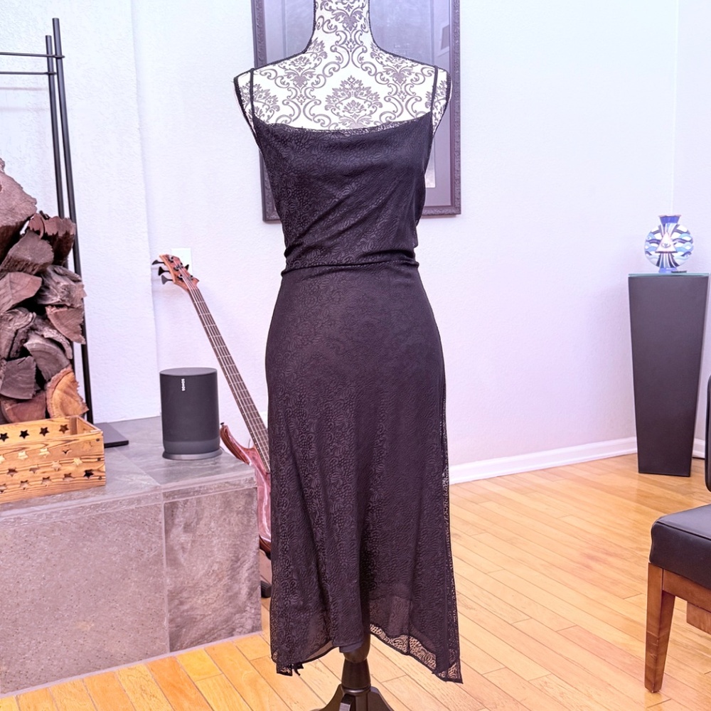 NEW EXPRESS Black lace midi dress